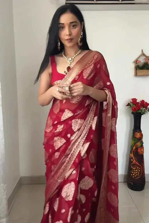 READY_TO_WEAR_RED_TRENDY_SAREE
